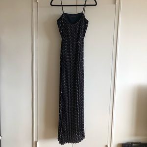 Banana republic pleated polka dot maxi dress sz 2